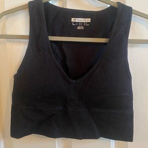 Black cute sports bra